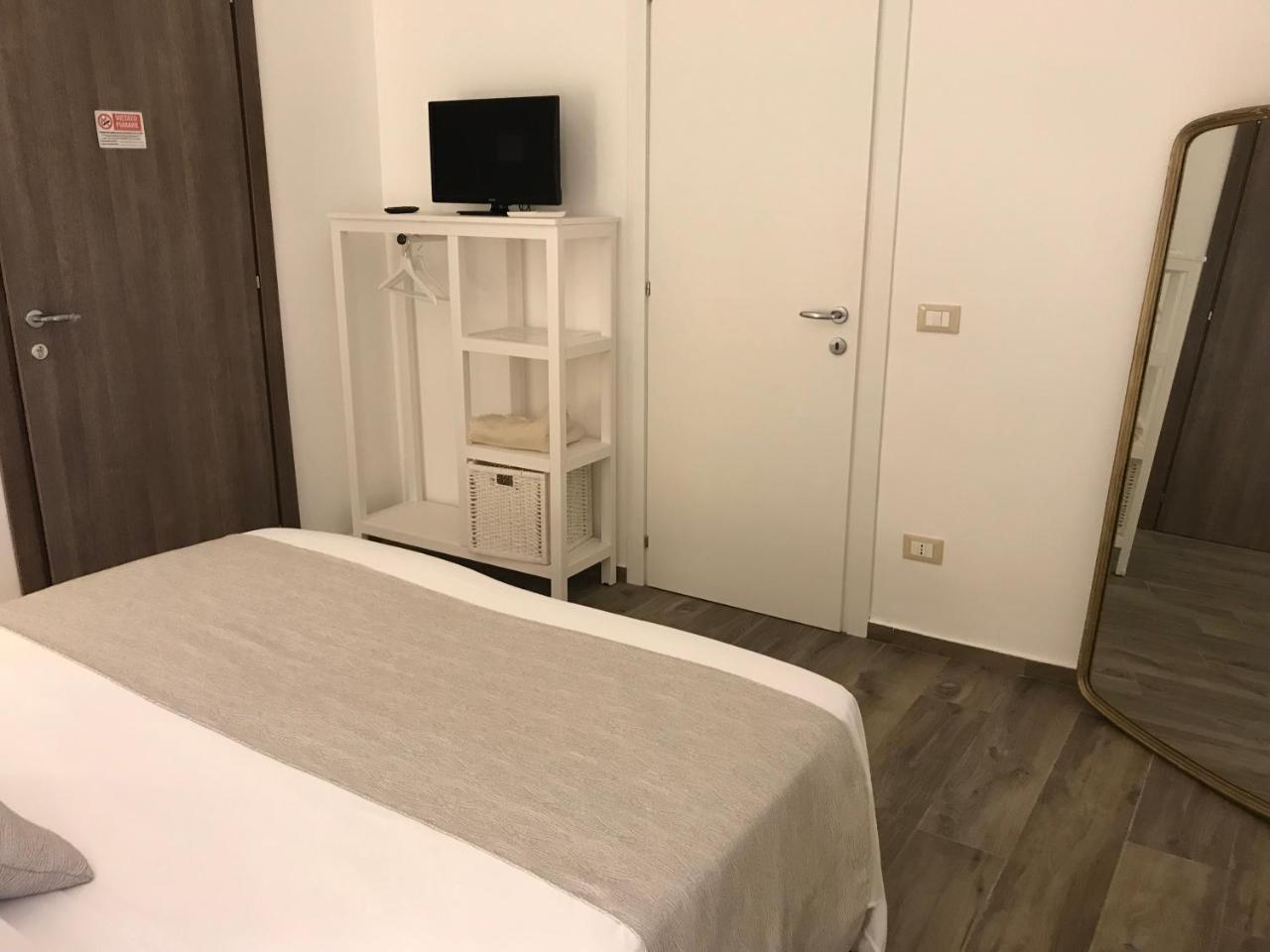 Zibido San Giacomo Hotel Cambogia מראה חיצוני תמונה
